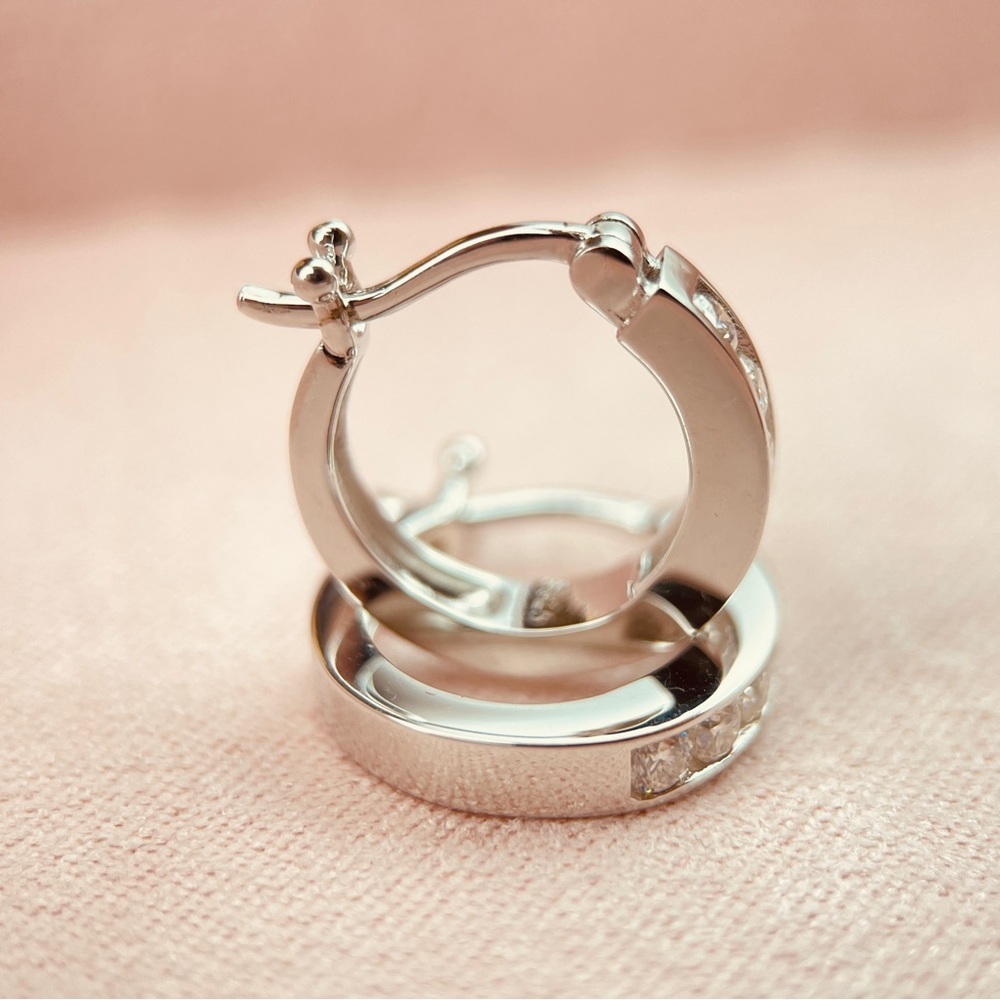 0.4ctw Five Stones Huggie Hoop Diamond Earrings 18k Gold Plated S925 - Picture 3 of 6